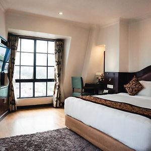 Deluxe Room Airport Pickup International Flights